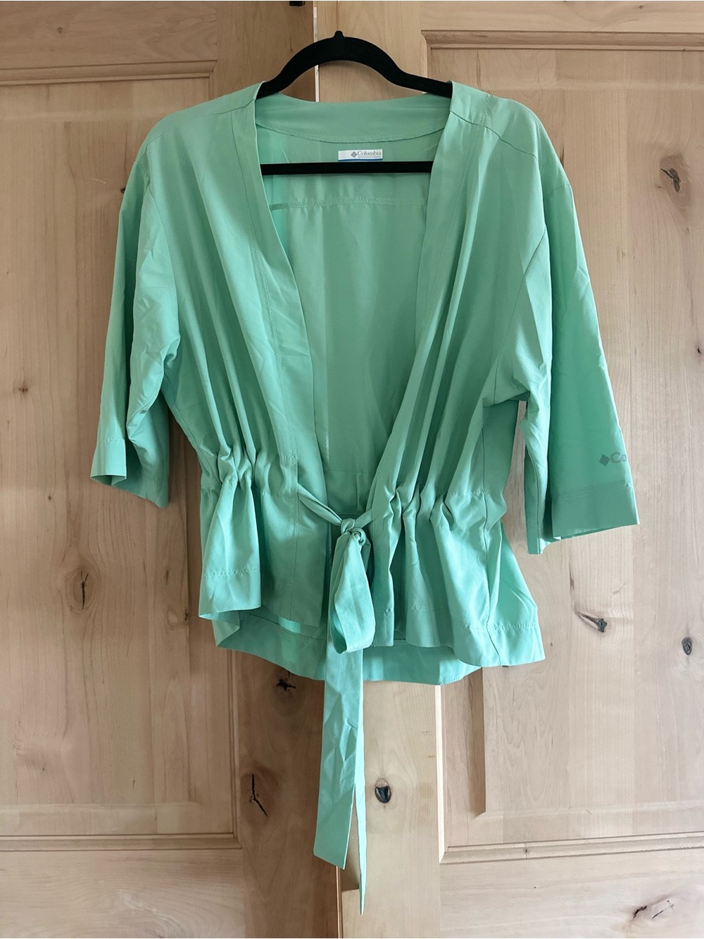 Columbia PFG Mint Tie-Front Cover-up